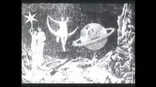 A trip to the moon by Georges Méliès with Soundtrack Blue Heaven by Honeygene