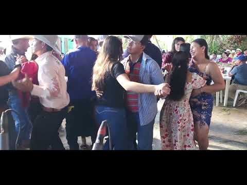 Y nos. Arancamos. Con el bailaso. De.  El Terrero san jose La arada Con la familia. Osorio saluditos