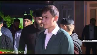  Рамзан Кадыров совершил утренний намаз в мечети имени Абдулхамида Кадырова в Центарое