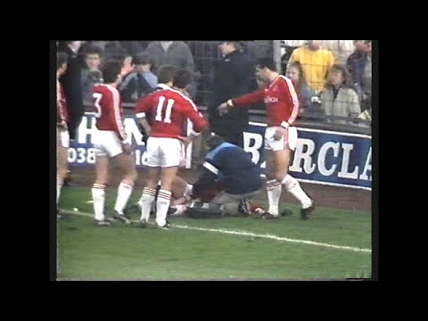 Newcastle United v Charlton - 1987/88 - D1 - 28/11 (2-1)