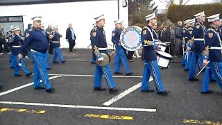 preview picture of video 'whitburn flute band 7-4-12.mp4'
