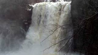 preview picture of video 'Akron Falls'