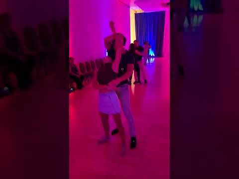 Zouk Flow at BZWC 2022 - Dani + Tim