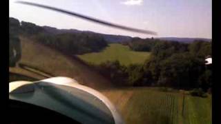 preview picture of video 'Evektor Sportstar grass field landing'