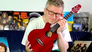 Video thumbnail for Unboxing and playing the Brian May Ukulele by UkeFrank