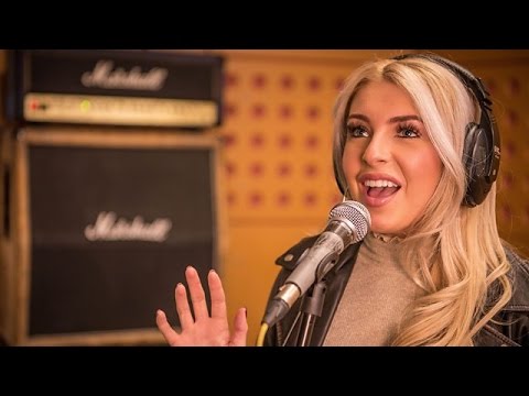 Holly Brewer - I Wish I Loved You More