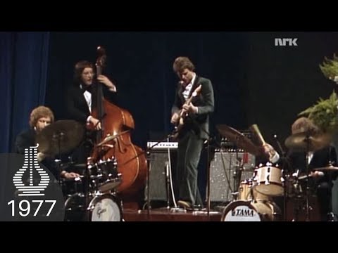 Pål Thowsen og Jon Christensen live under Spellemannprisen 1977