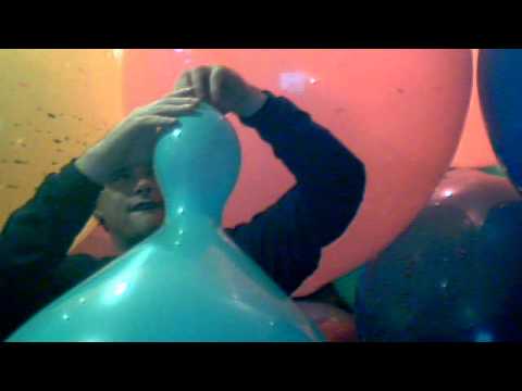 zedzedsnook's webcam video November 14, 2010, 08:23 AM