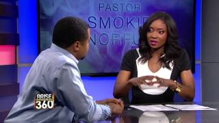 Gospel Great Smokie Norful performs his new single &quot;No Greater Love!&quot;