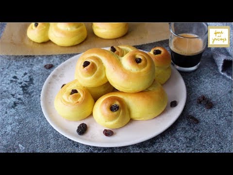 Swedish Saffron Buns (Lussekatter)