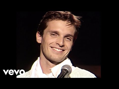 Mas Alla - Miguel Bose
