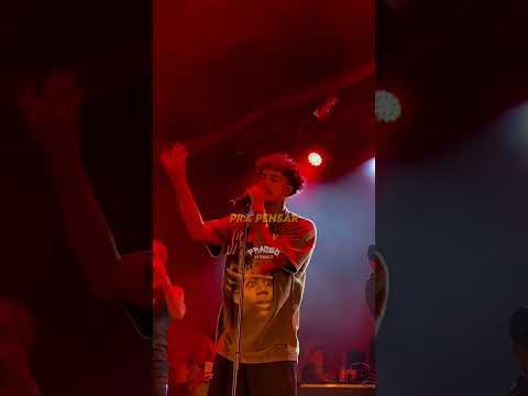 Show do Mc Livinho | Amor é Mentira #shortsfeed #gr6explode #funk