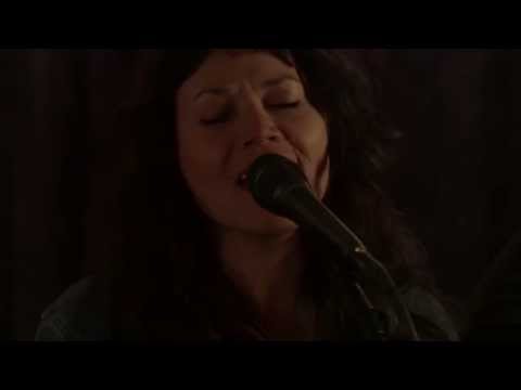 THE PARLOR ROOM SESSIONS: Winterpills (duo), "One Day" (Sharon Van Etten cover)