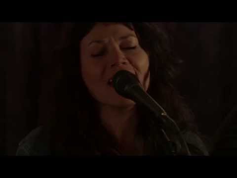 THE PARLOR ROOM SESSIONS: Winterpills (duo), 