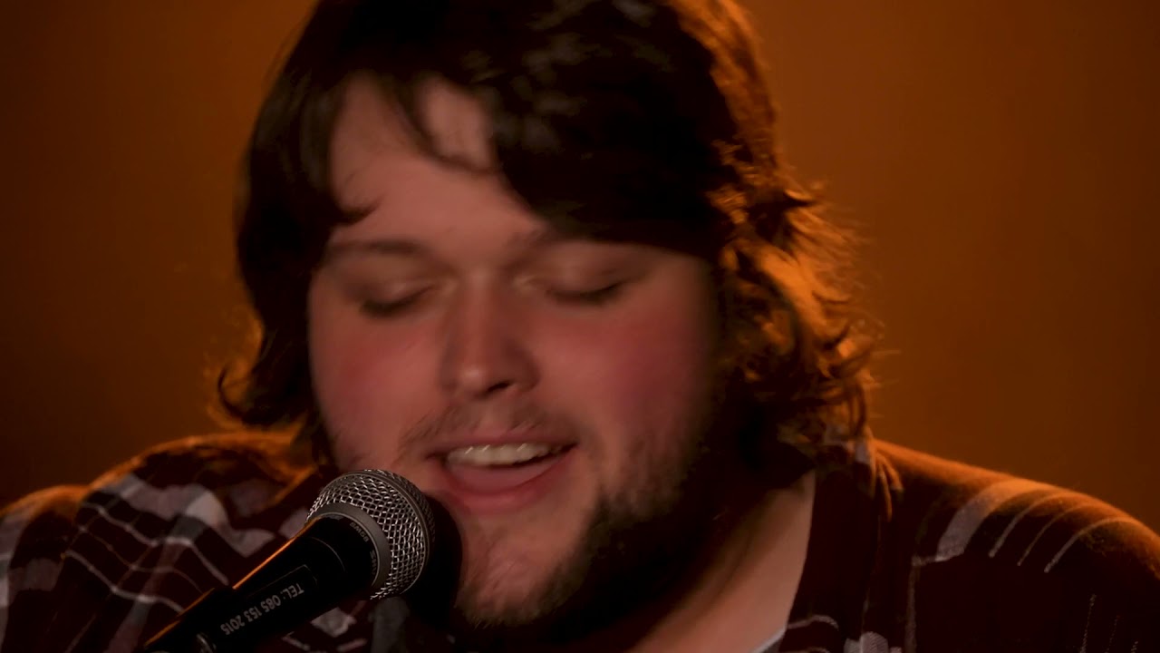 Garron Noone - Hotel Ballina