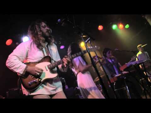 The Phenomenal Handclap Band - Testimony (Live)