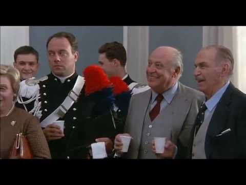 I due carabinieri - Clip dal film