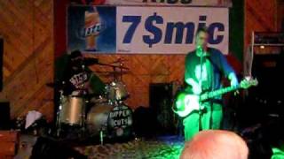 The Upper Cuts - Realize (Wild Tymes sports bar & grill, 11-20-09)