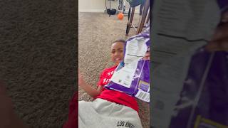Download lagu FIGHTING OVER TAKIS!!! #trending #viral #shorts #skits #subscribe mp3
