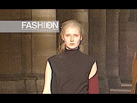 DRIES VAN NOTEN Fall 1999 2000 Paris - Fashion Channel