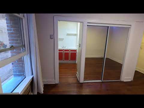 PL9471 - Beautiful NY Style Exposed Brick Studio Apartment For Rent!