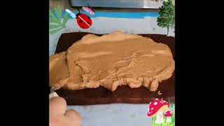 Yule log Cake☃️   רולדה   עץ היער #Shorts (ליהי קרויץ - מטבח בקלי קלות) - התמונה מוצגת ישירות מתוך אתר האינטרנט יוטיוב. זכויות היוצרים בתמונה שייכות ליוצרה. קישור קרדיט למקור התוכן נמצא בתוך דף הסרטון