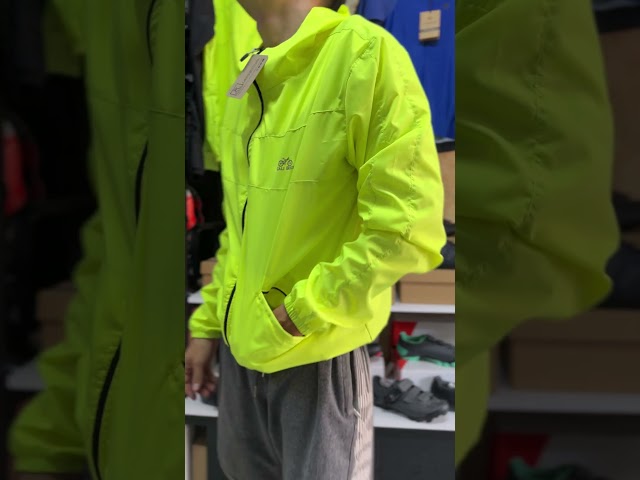 Vídeo relacionado con Autsel Chaqueta de Hombre Chaquetas de Béisbol Chaquetas Informal Cortavientos Ligeras Ropa Deportiva al Aire Libre Primavera Otoño Negro L