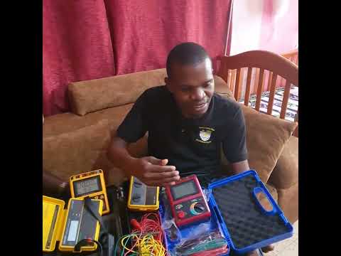 NIKIMKABIDHI VIFAA VYA KAZI FUNDI UMEME MWENZANGU TOKA MWANZA