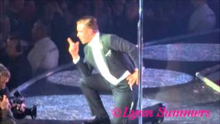 Robbie Williams - Düsseldorf - Shine my shoes