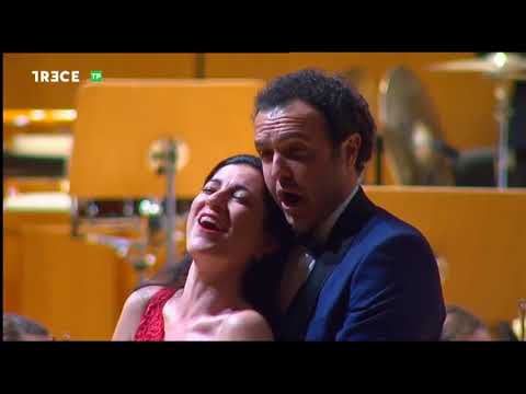 Quiéreme mucho