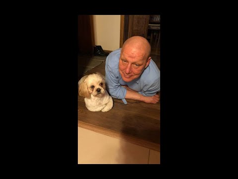 Prawie Mnie Uśmiercono -Wizje Na Żywo Z Księżycem