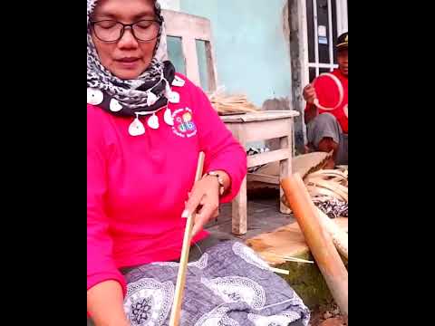 Edukasi Kerajinan Bambu