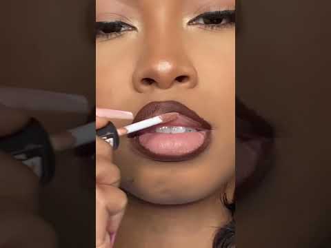 Pink Lipstick With Brown Lip Liner | By Ohmyzy