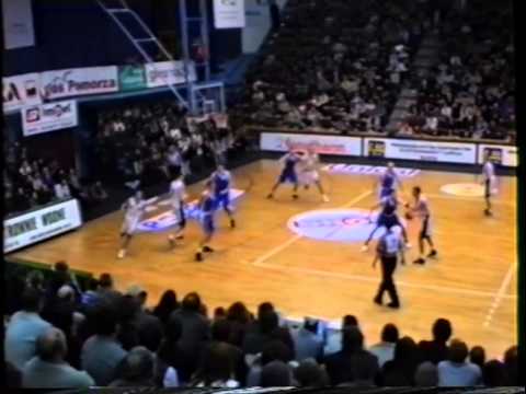 2001/2002 (XIV kolejka): Czarni Słupsk - Spójnia Stargard Szcz.