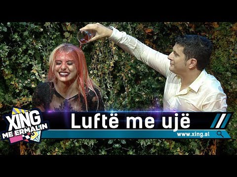 Luftë me ujë me Marina Vjollcën