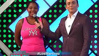 Lo subió en un mueble para que le diera el primer besito #LosMartinez