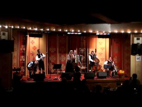 GREGORJI - V gozdni samoti