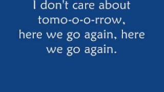Pixie lott - here we go again / With lyrics on screen!