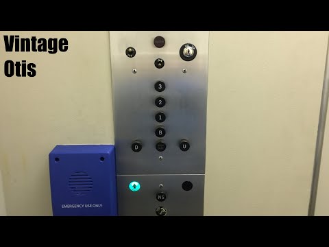 Vintage Otis Traction Elevator @ The Progress Building - Kingsport, TN