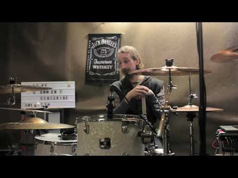 The Cymbal Centre, Pilot Episode, The Zildjian 21" Mega Bell Ride.