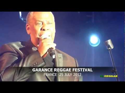 THE GAYLADS "My Jamaican Girl" Garance Reggae Festival, France 2012