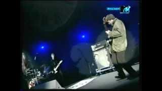 Noel Gallagher &amp; Travis - All I want to Do is Rock (Live)