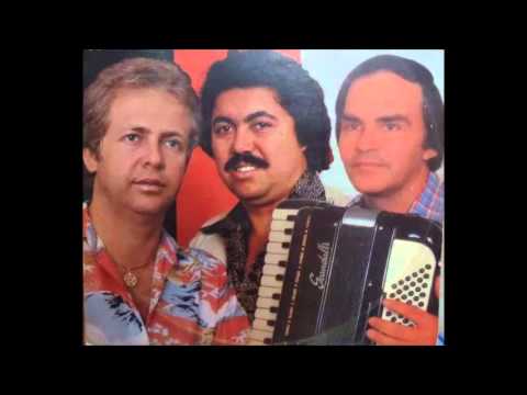 SAUDADES ANTIGAS - CARLITO, BADUY & NHOZINHO