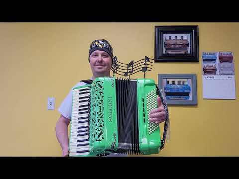Solloni Compact - Video #1 Custom Order Double Tone Chamber (Carnegie Accordion Company)
