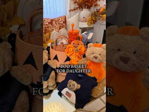 An EPIC Boo Basket for my daughter! #halloween #gift #jellycat #momlife #beautyessentials #sephora