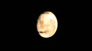 preview picture of video 'Near Full Moon over Waverley.'