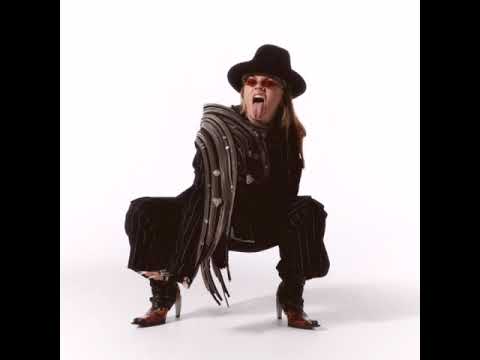 CHINCHILLA - Little Girl Gone (Clean)