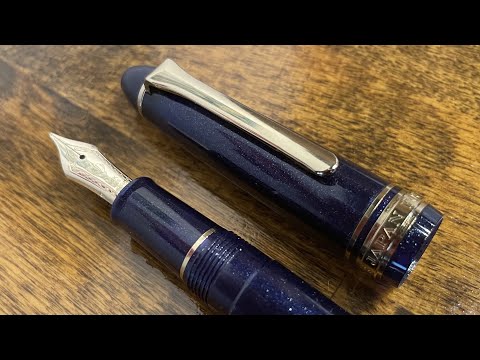 Sailor 1911 Pro Fit Light - Sailor's Entry Level Gold Nib