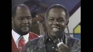 The Winans and Lou Rawls - Go Tell It On Mountain