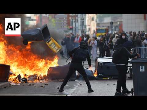 巴黎警方與高中生因條件問題爆發衝突！ (Paris police clash with high school students in protests over conditions)